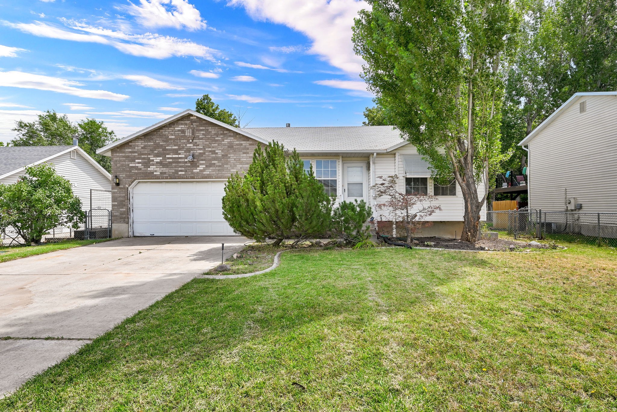 936 N 750 W, Clinton, UT 84015 — photo 1