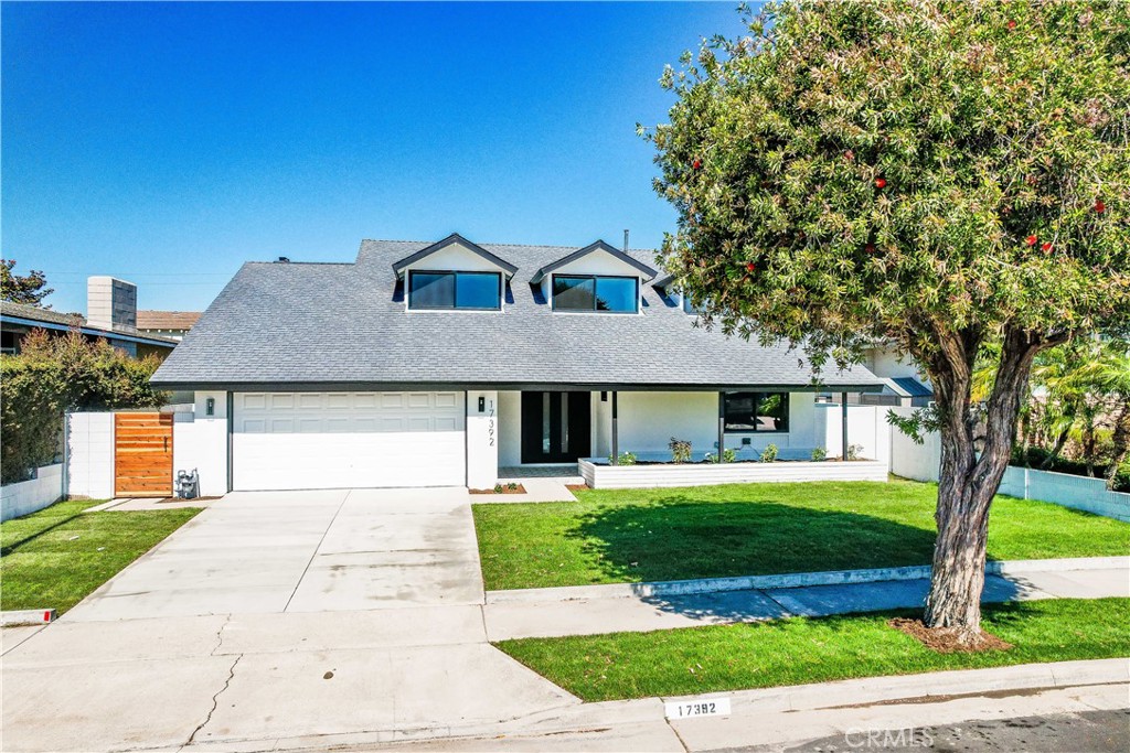 17392 Lido, Huntington Beach, CA 92647 — photo 1
