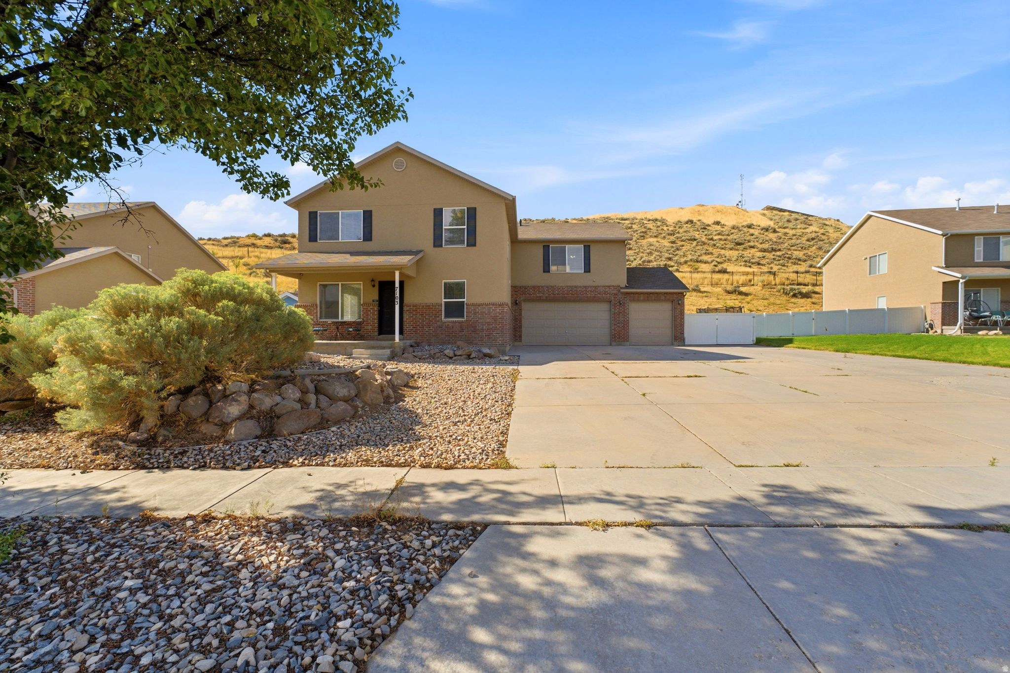 7103 W KLORISSA PL, Herriman, UT 84096 — photo 1