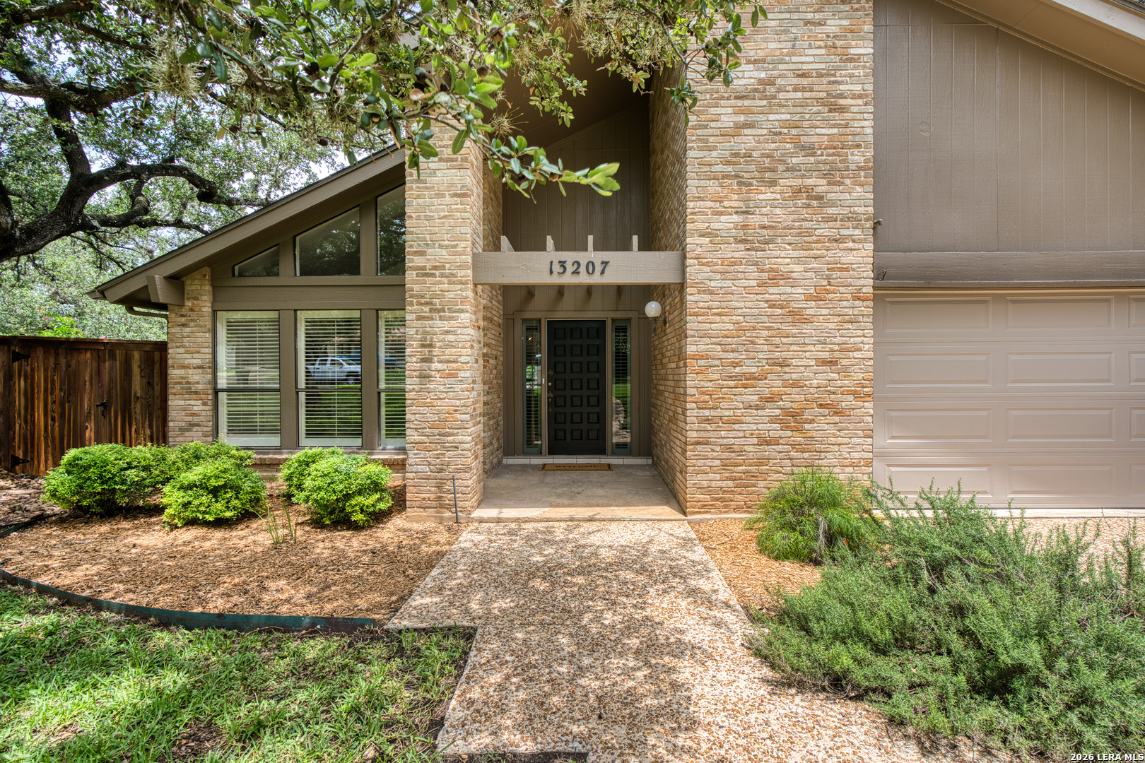 13207 HUNTERS CIR, , 78230 — photo 1