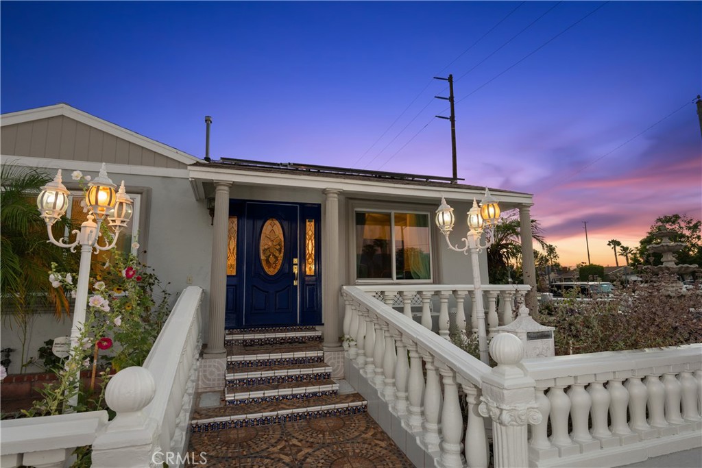 3300 W Chandler Boulevard, Burbank, CA 91505 — photo 1