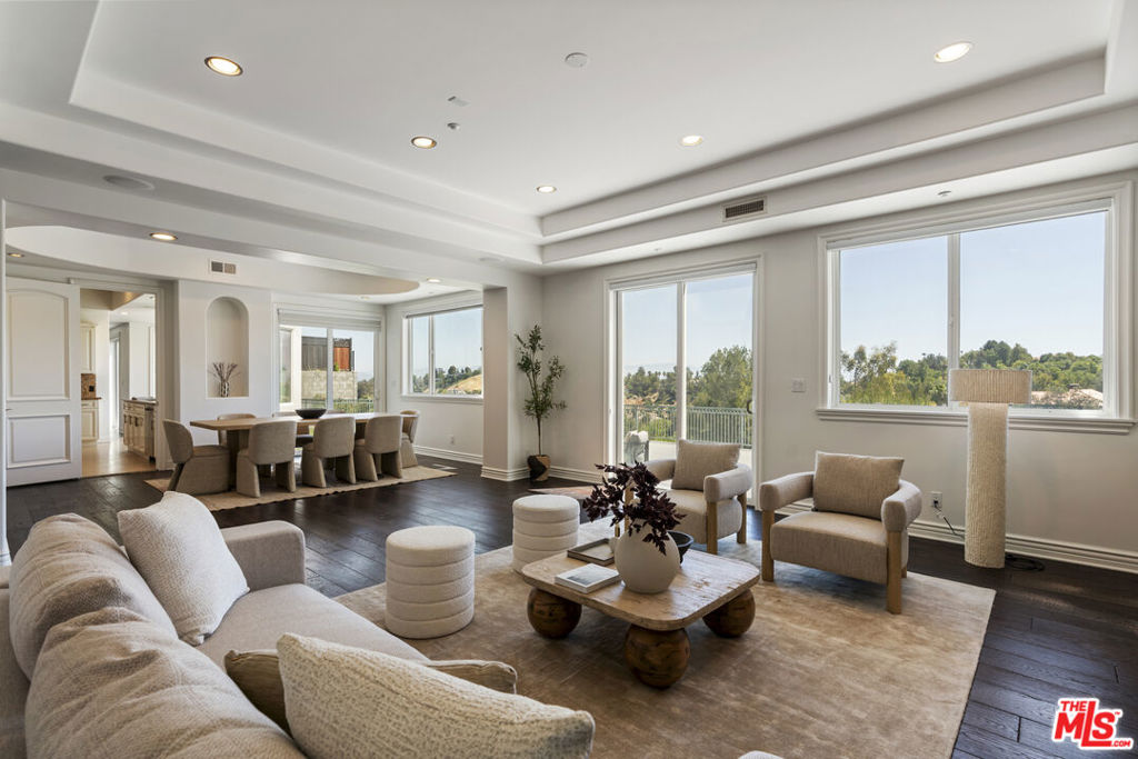 4726 San Sebastian Drive, Woodland Hills, CA 91364 — photo 1
