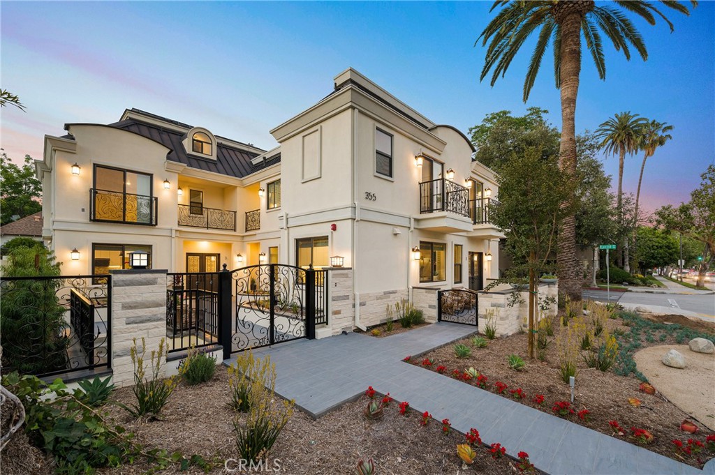 355 E California 3, Pasadena, CA 91106 — photo 1