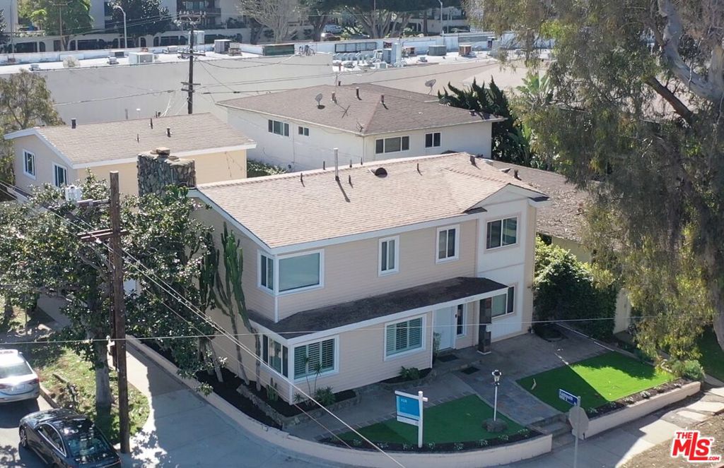 8100 W 83rd Street, Playa Del Rey, CA 90293 — photo 1