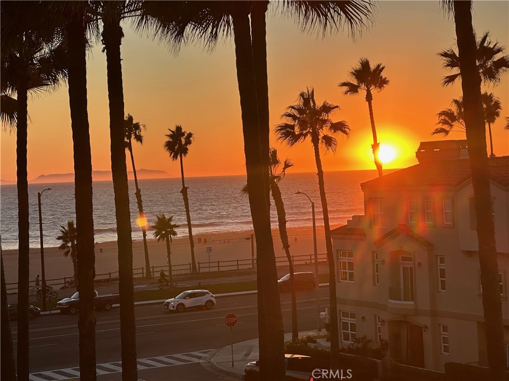 1200 Pacific Coast 426, Huntington Beach, CA 92648 — photo 1