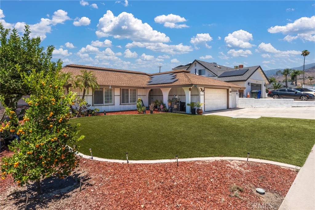 6070 Blythe Avenue, Highland, CA 92346 — photo 1