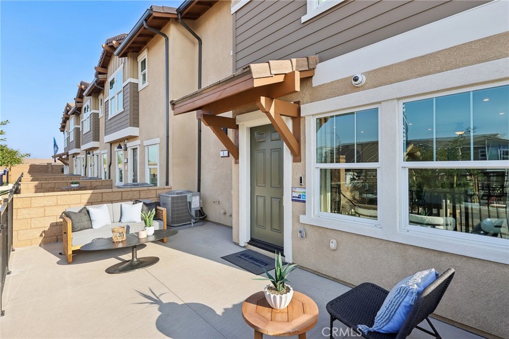 6392 Moonfire Lane 5, Fontana, CA 92336 — photo 1
