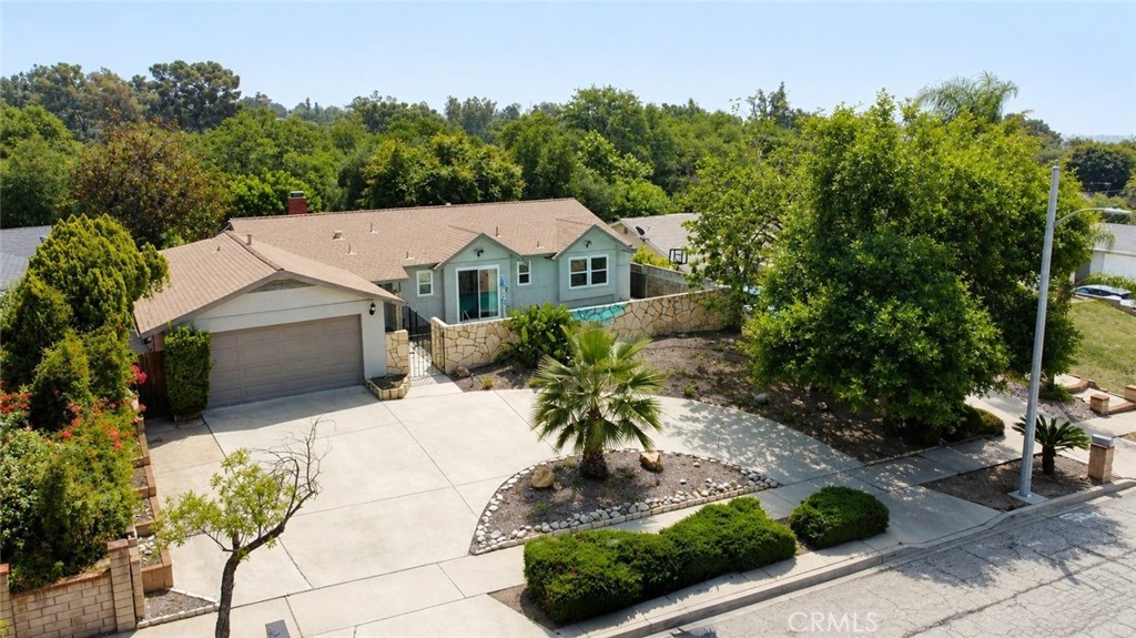 1260 N Grove Avenue, Upland, CA 91786 — photo 1