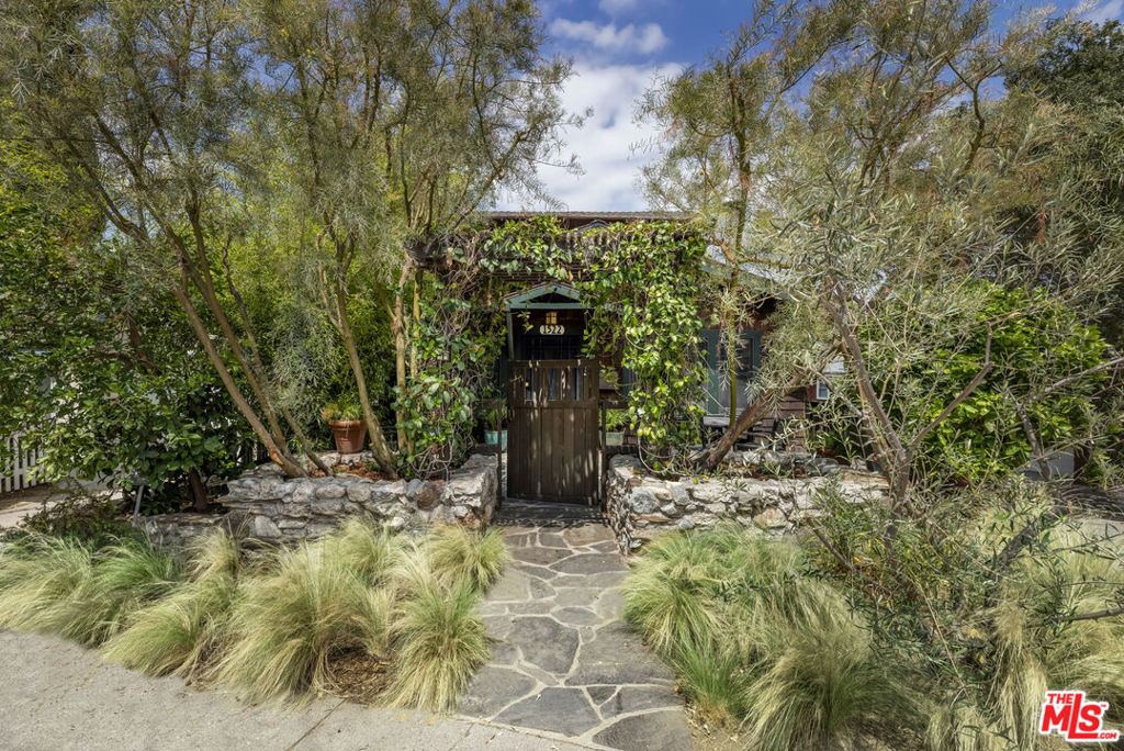 1522 Elevado Street, Los Angeles, CA 90026 — photo 1