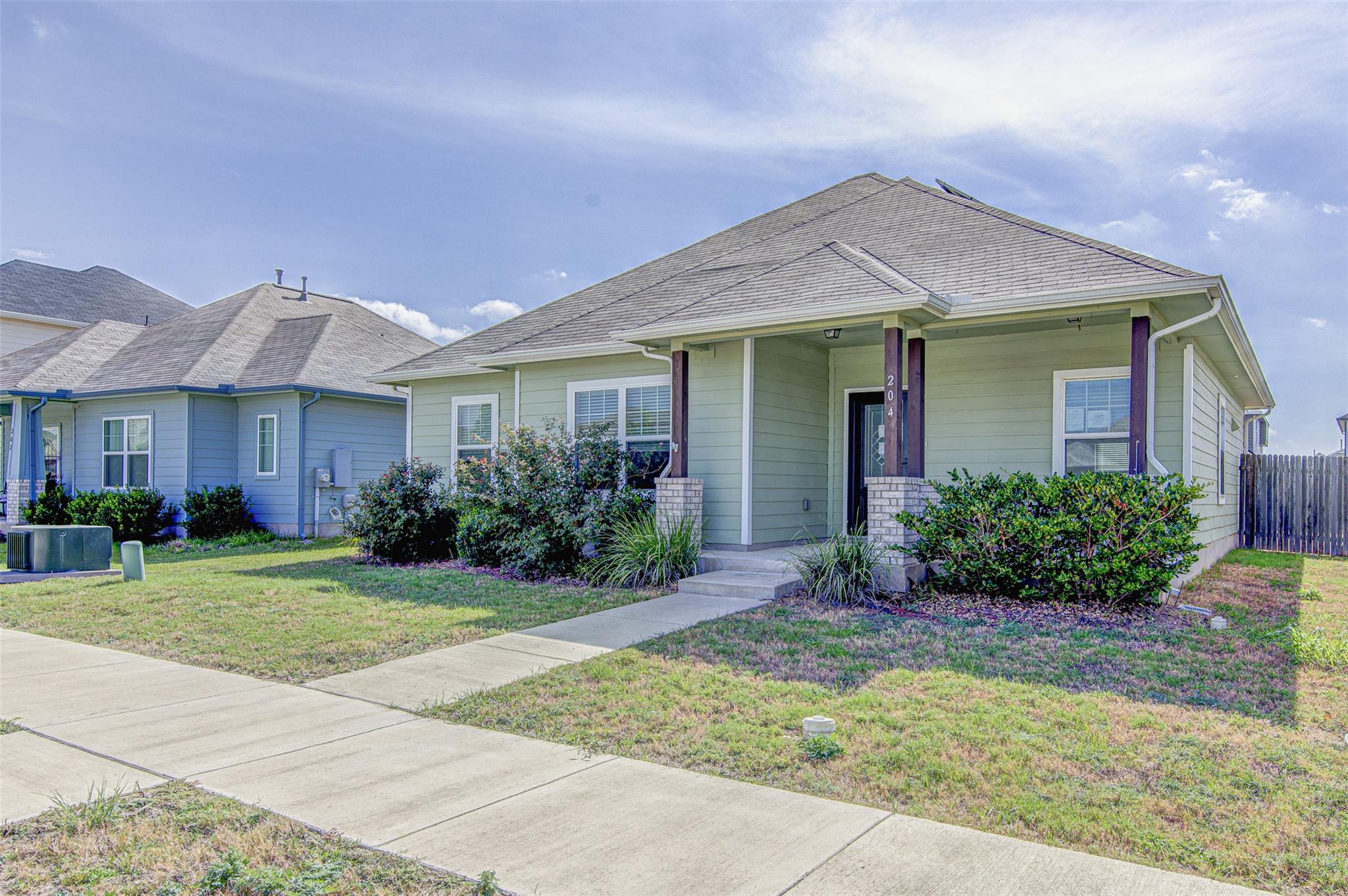 204 Oldbridge, Hutto, TX 78634 — photo 1