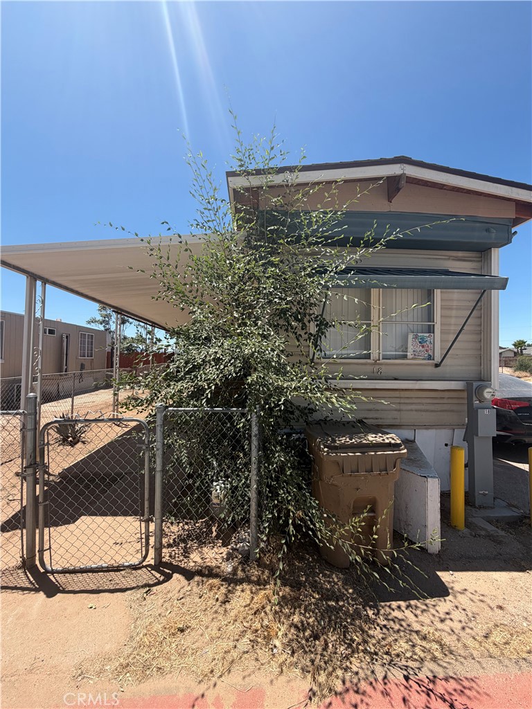 9120 Hesperia Road 18, Hesperia, CA 92345 — photo 1
