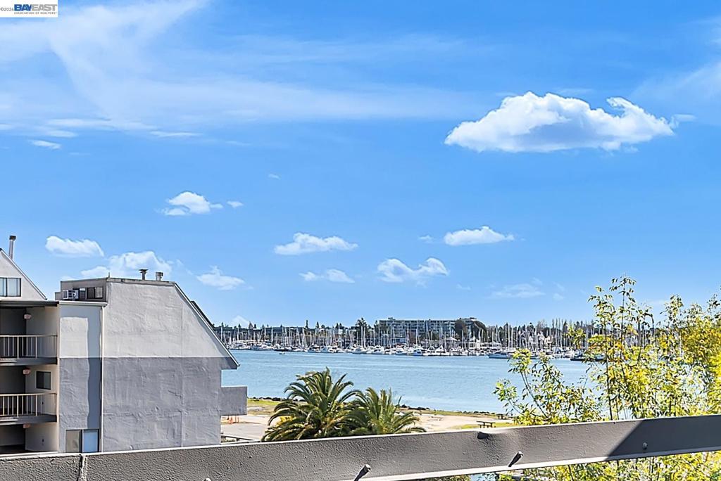 7 Embarcadero 312, Oakland, CA 94607 — photo 1