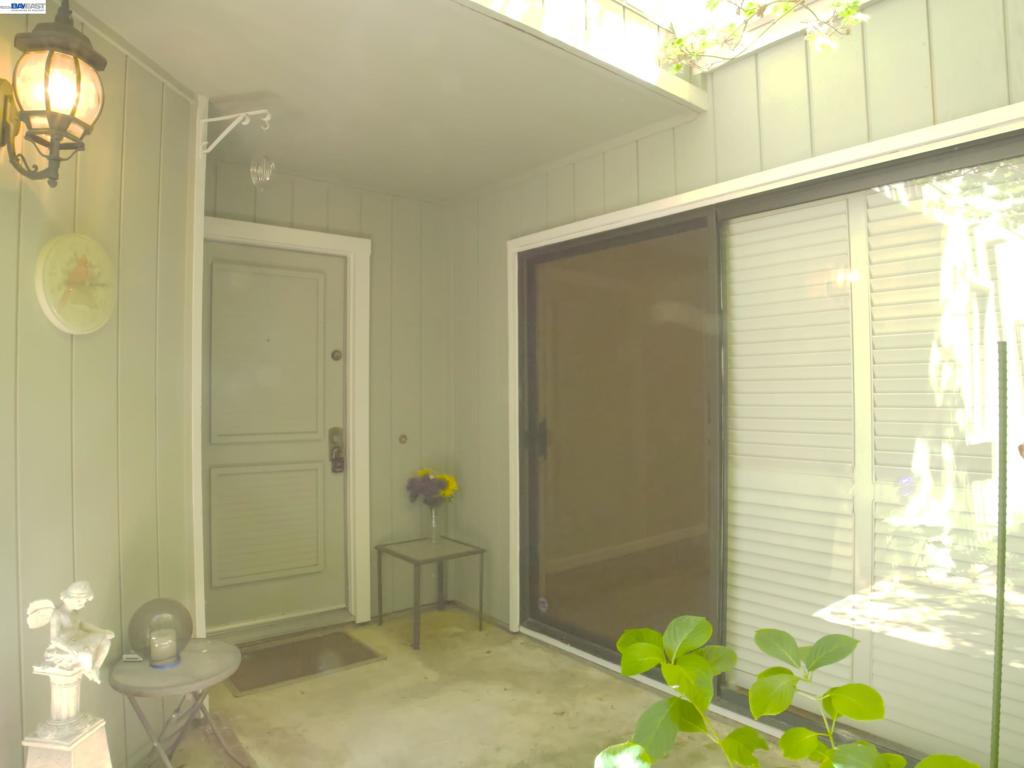 5214 Riverdale Ct, Pleasanton, CA 94588-3759 — photo 1