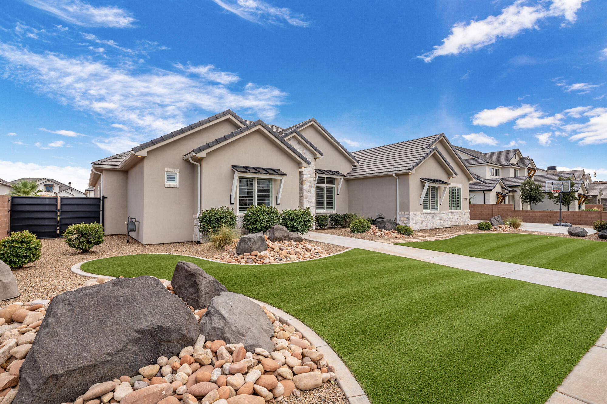 3136 E Blue Quartz DR, St George, UT 84790 — photo 1