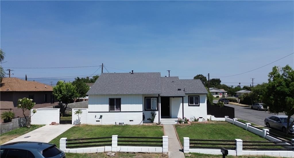 631 N Park, Rialto, CA 92376 — photo 1