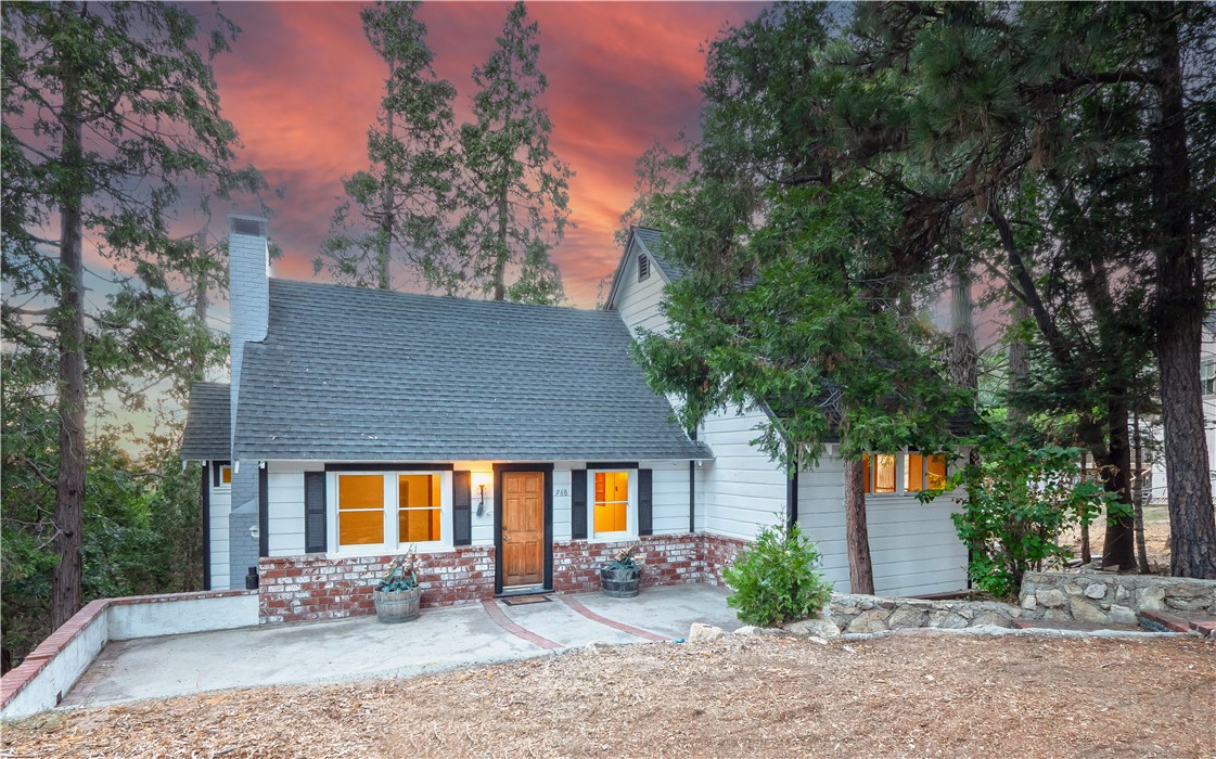 968 Ca-189, Twin Peaks, CA 92391 — photo 1