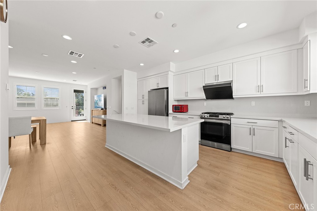 207 Colby Circle, Claremont, CA 91711 — photo 1