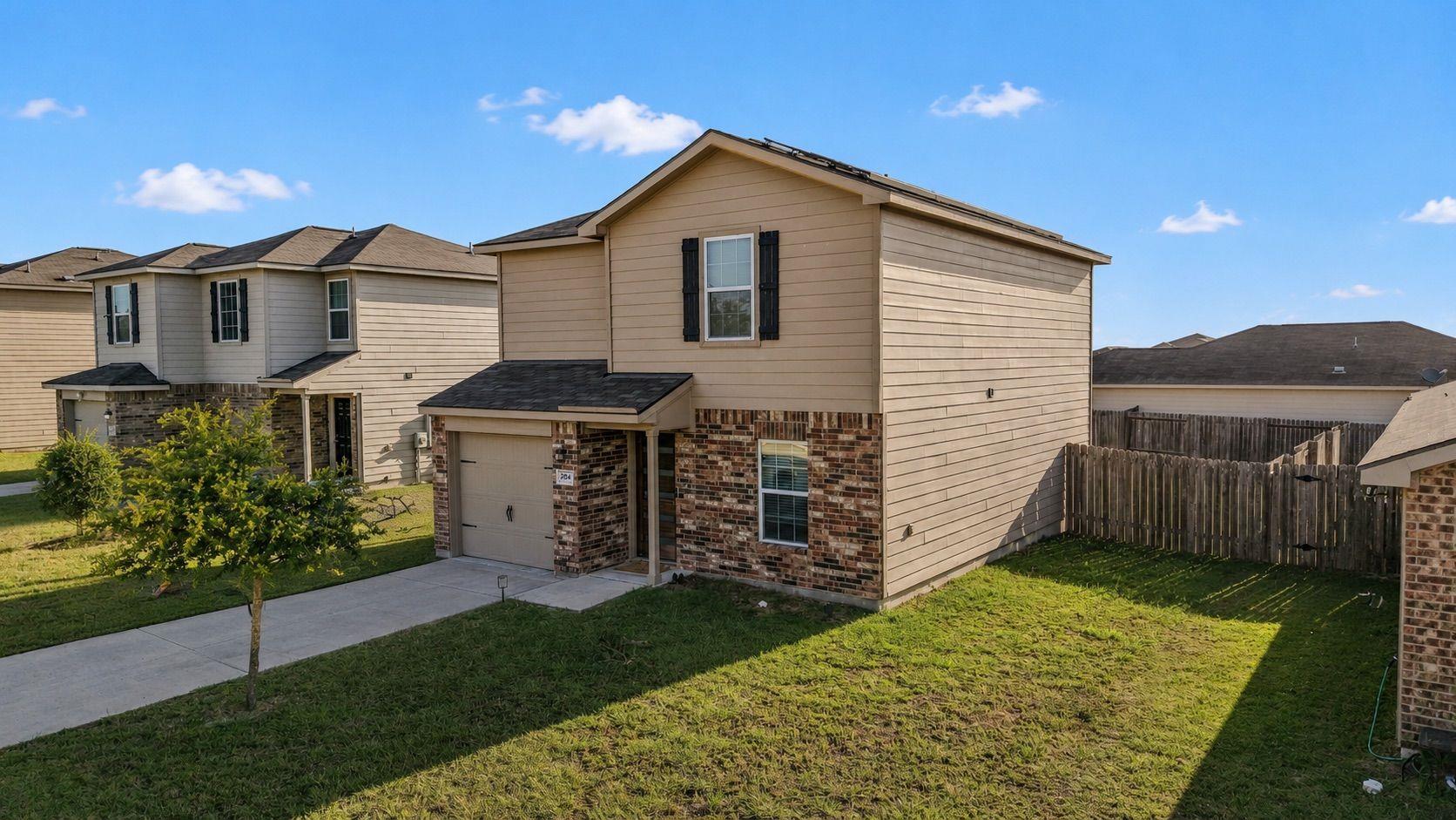 204 Denson, Jarrell, TX 76537 — photo 1