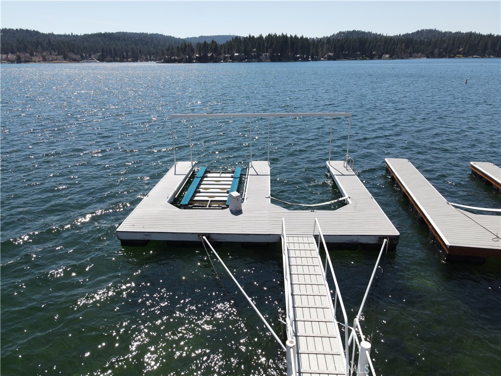 295 DOCK N 295 B, Lake Arrowhead, CA 92352 — photo 1