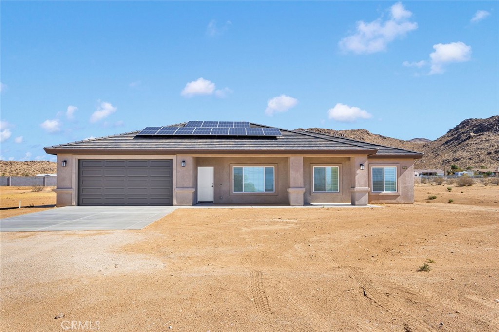 15561 Desert Star, Apple Valley, CA 92307 — photo 1