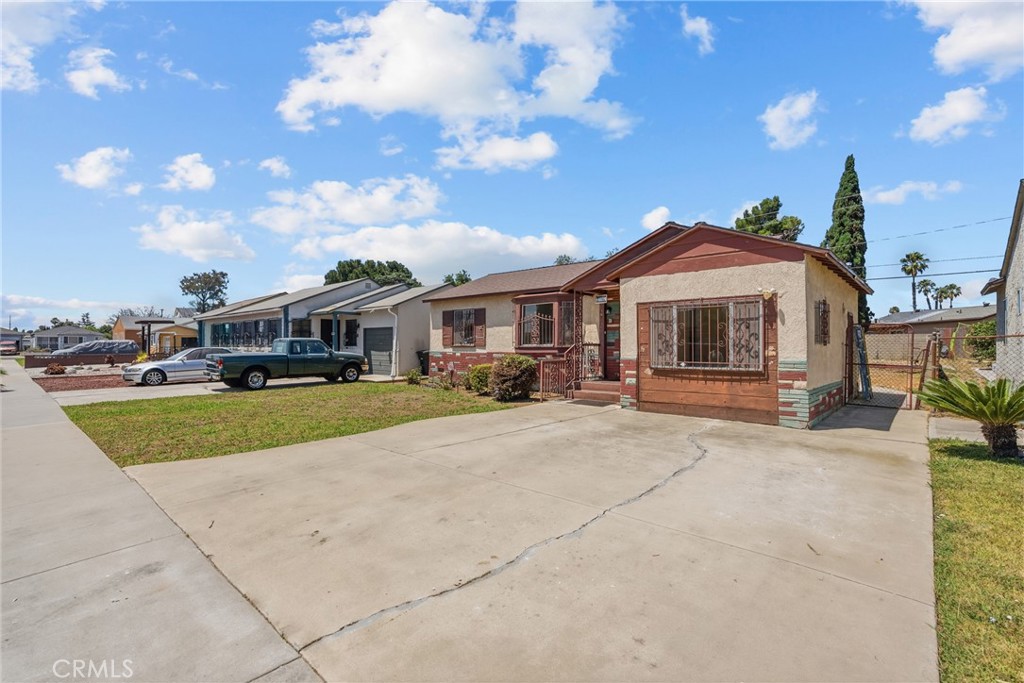 14609 S Cahita Avenue, Compton, CA 90220 — photo 1