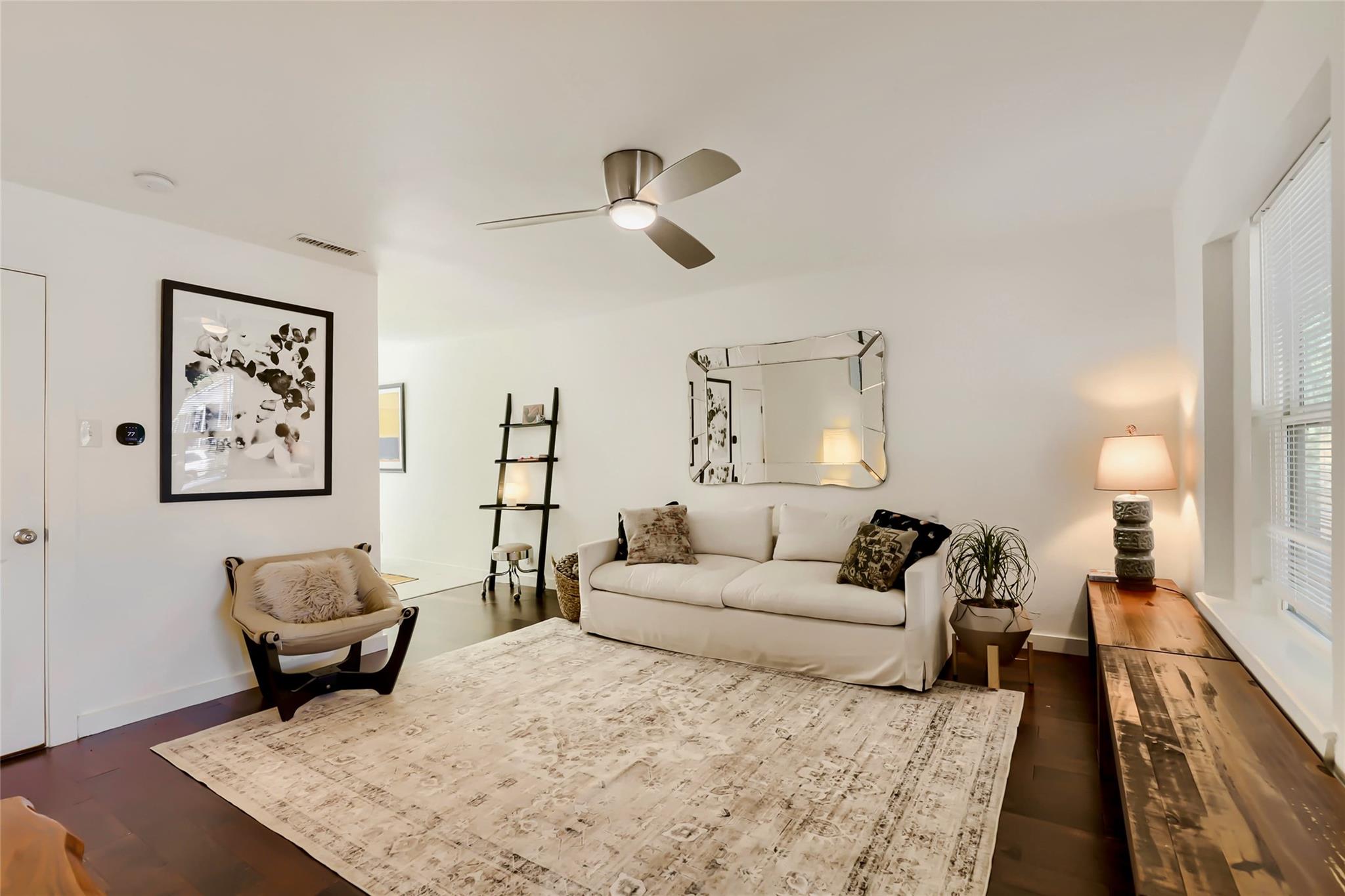 6211 Manor, Austin, TX 78723 — photo 1