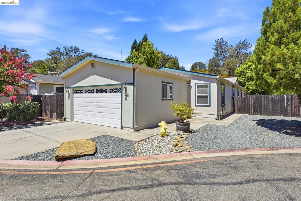 5685 Cody Dr, Ione, CA 95640 — photo 1