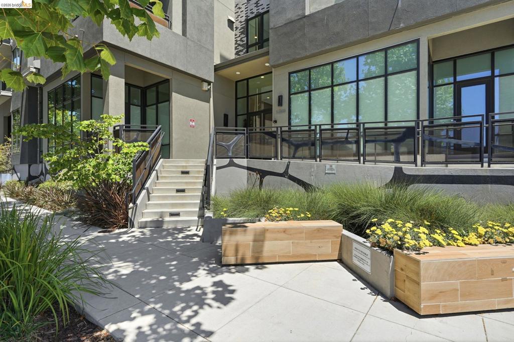 10300 San Pablo Ave 103, El Cerrito, CA 94530 — photo 1