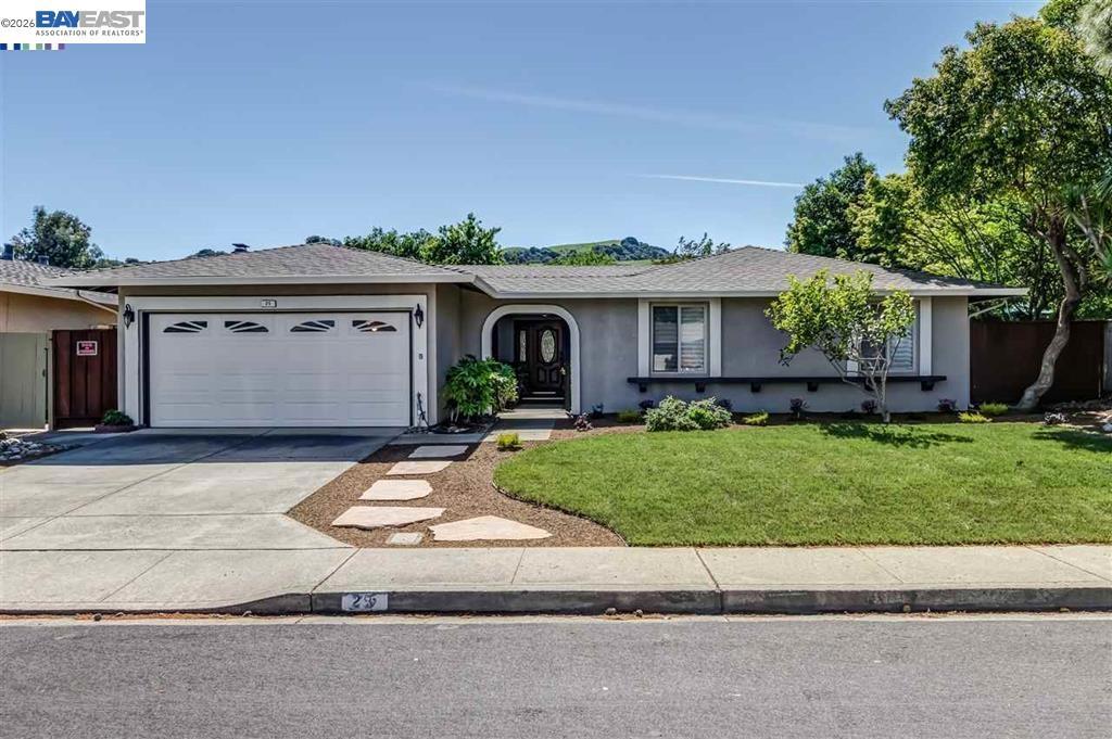 25 Tareyton Ct, San Ramon, CA 94583 — photo 1