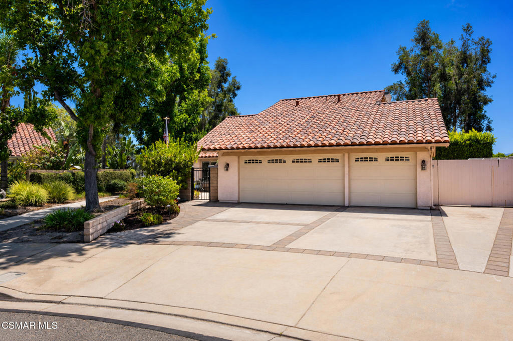 3374 Onyx Circle, Simi Valley, CA 93063 — photo 1