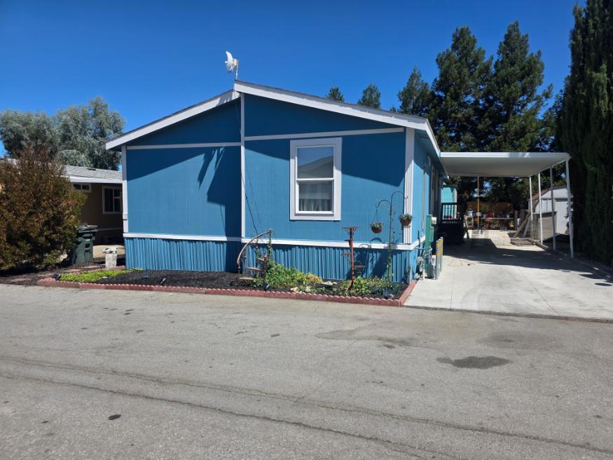 2900 Fairview Road 76, Hollister, CA 95023 — photo 1