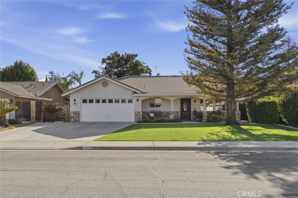 4819 Goal Point, Bakersfield, CA 93312 — photo 1