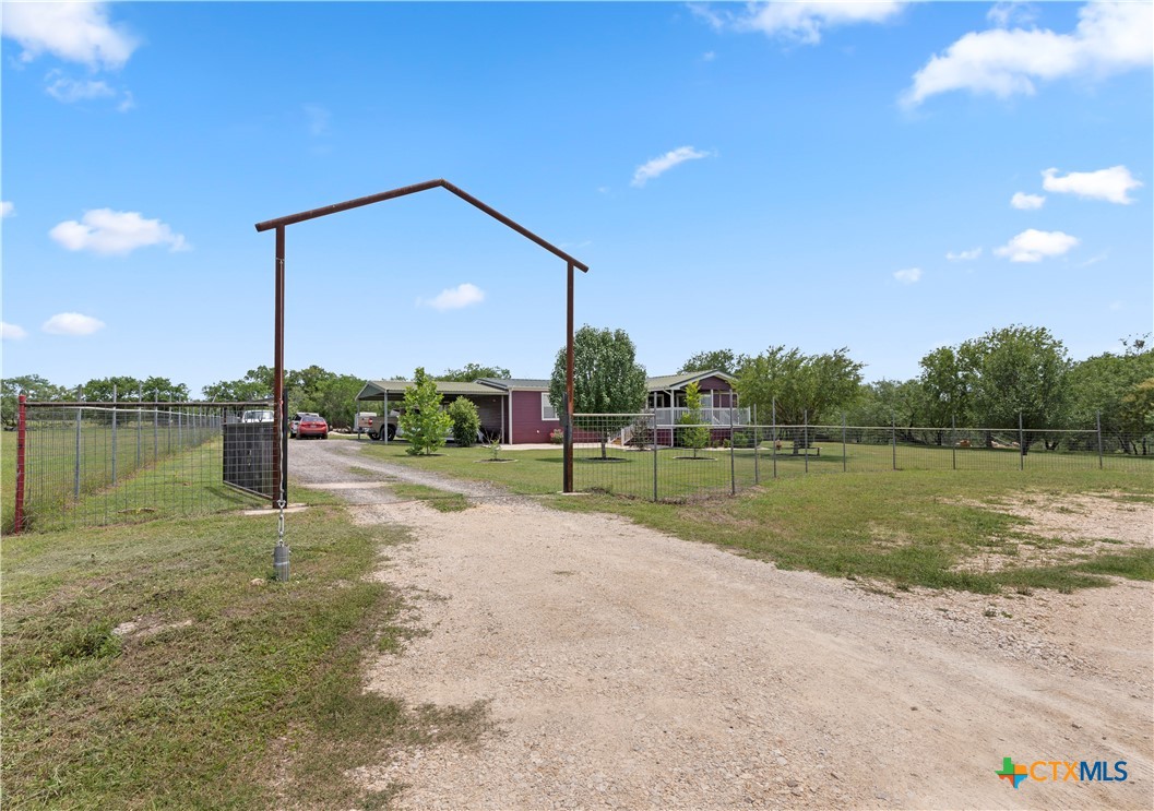 479 Mostyn Lane, San Marcos, TX 78666 — photo 1