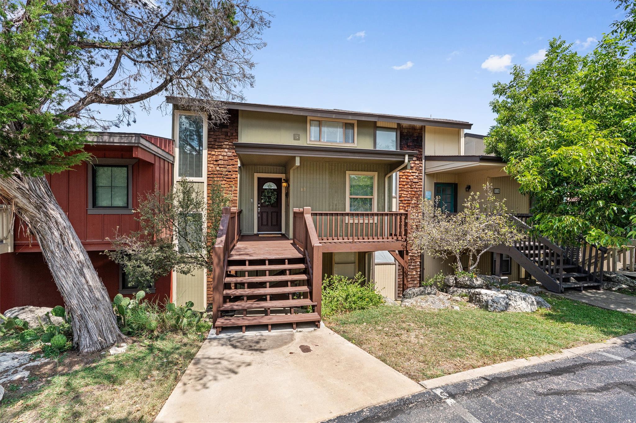 113 Comanche, Point Venture, TX 78645 — photo 1