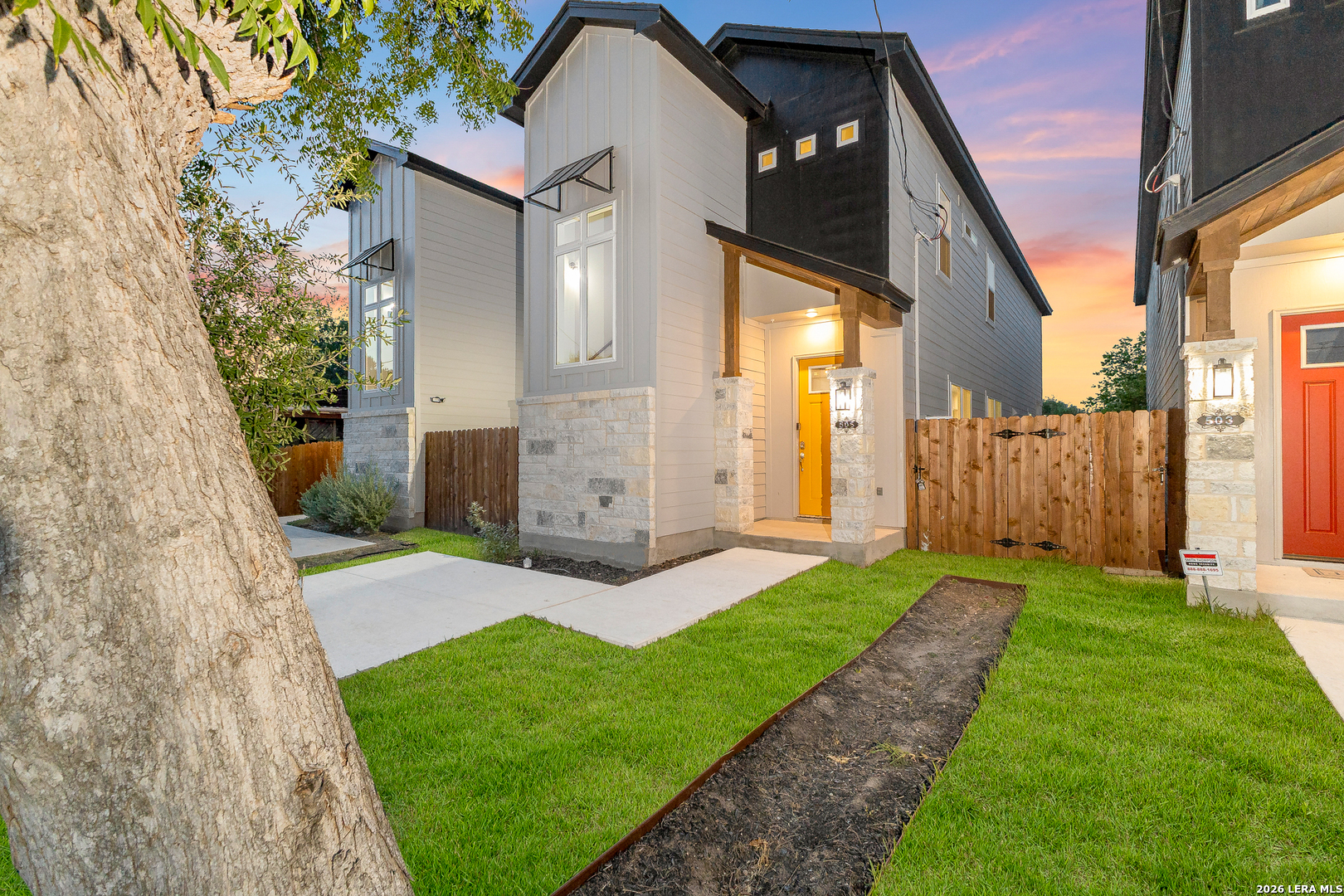 505 LINDEN AVE, ,  78211 — photo 1