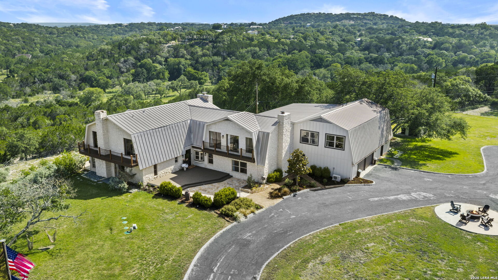 29 TRAILS END RD, Boerne, TX 78006 — photo 1