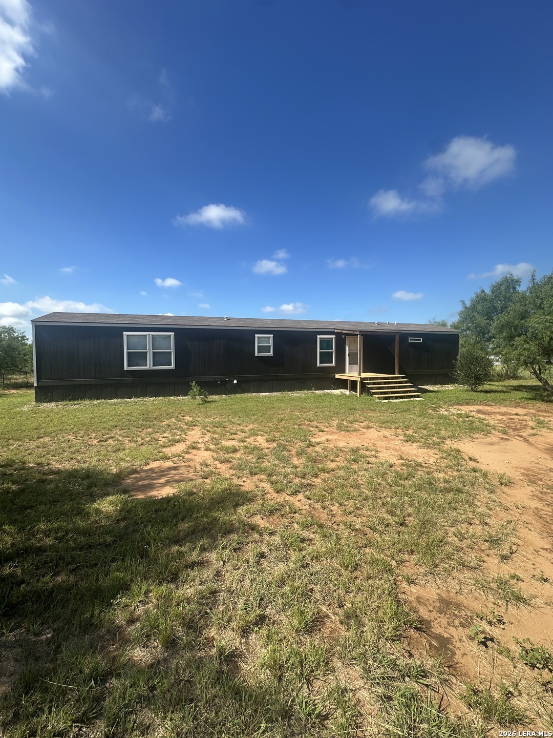 825 County Road 640, Hondo, TX 78861 — photo 1
