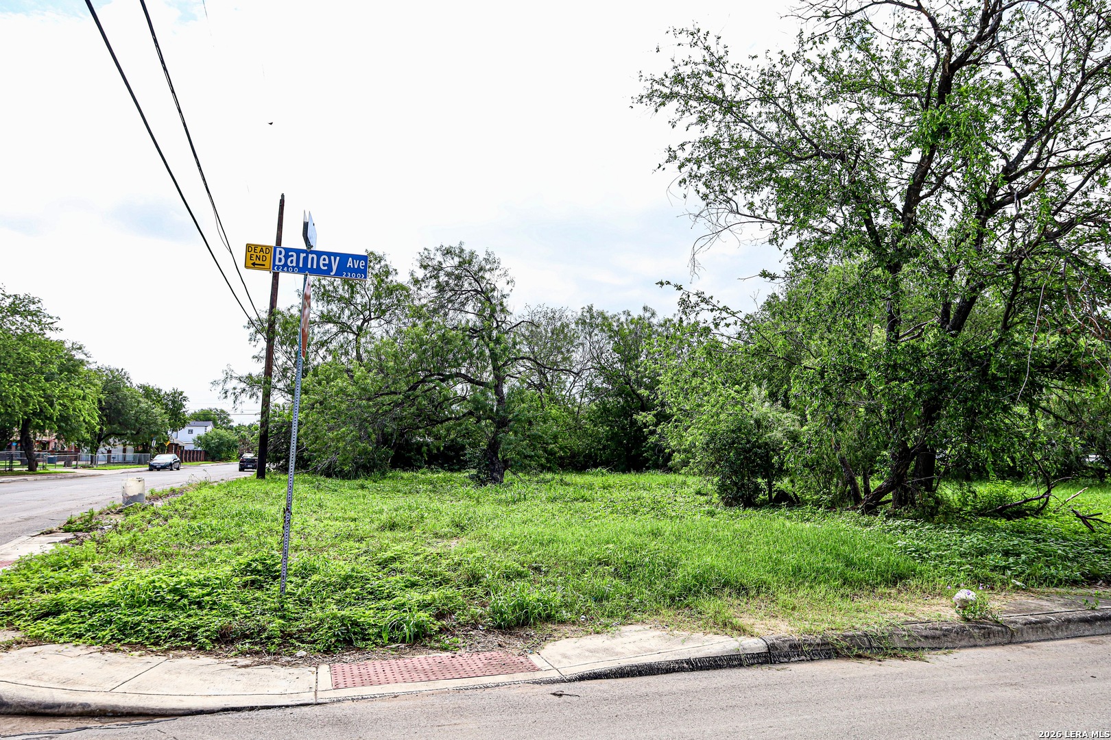 2402 Barney Ave, , 78237 — photo 1