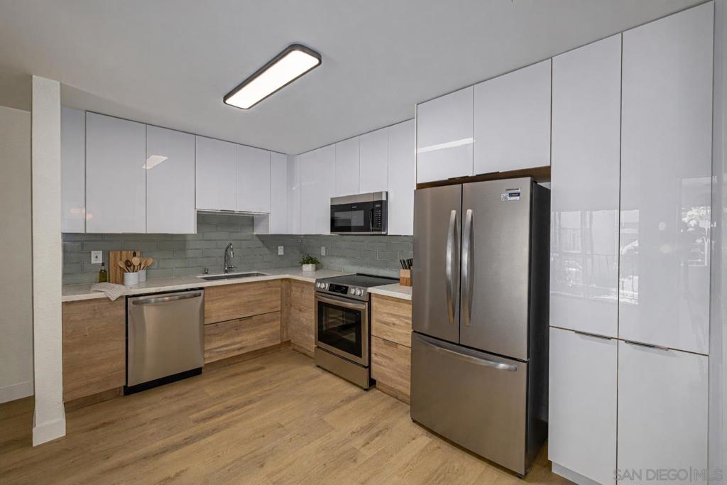 3020 Cowley Way 104, San Diego, CA 92117 — photo 1