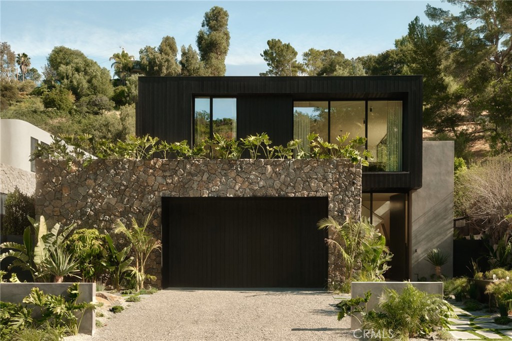 3710 Goodland Avenue, Studio City, CA 91604 — photo 1