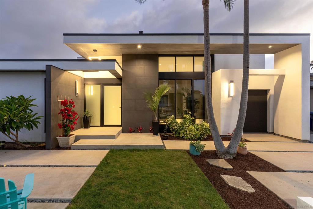 5065 67 Los Robles Dr., Carlsbad, CA 92008 — photo 1