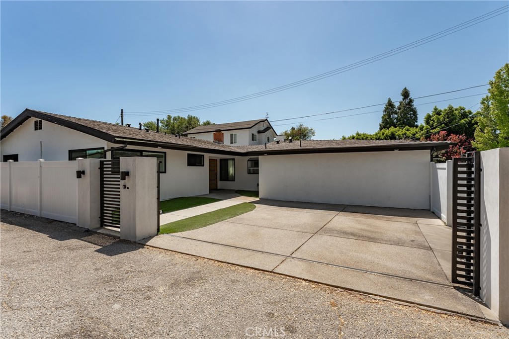 23030 Dolorosa, Woodland Hills, CA 91367 — photo 1