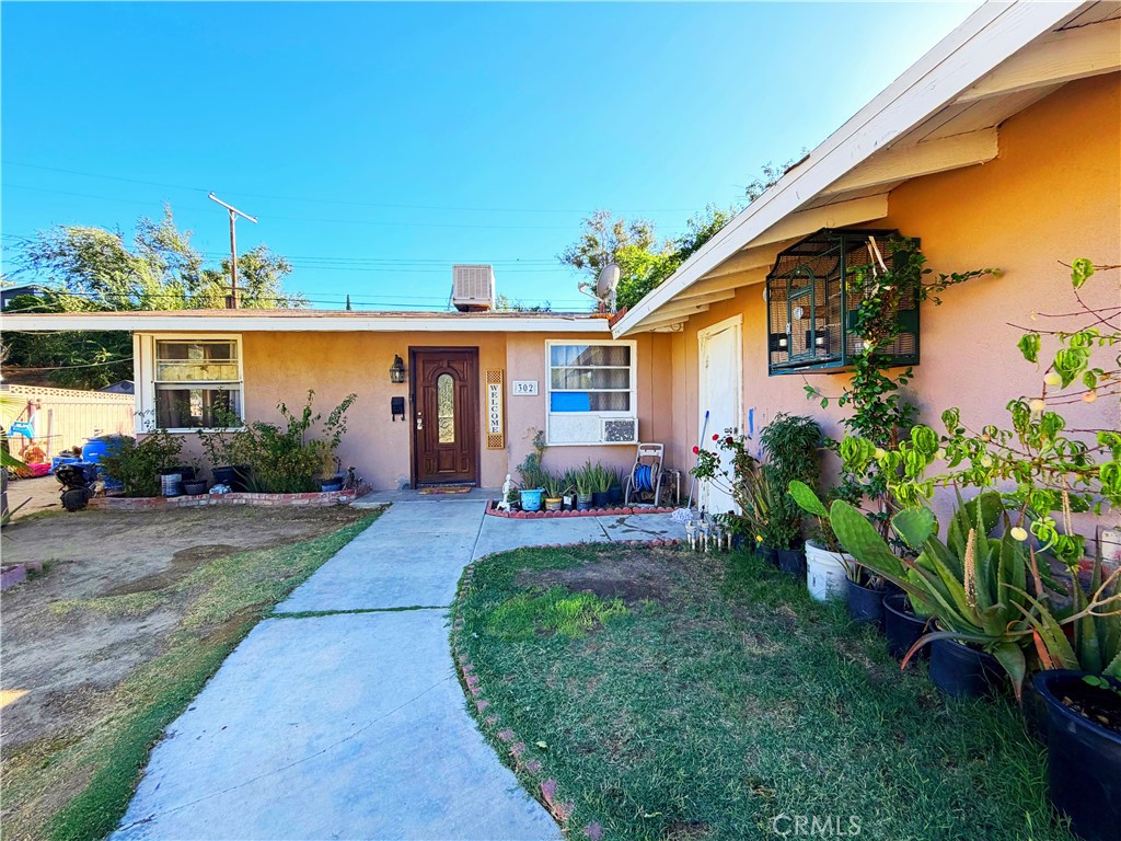 302 E Avenue R11, Palmdale, CA 93550 — photo 1