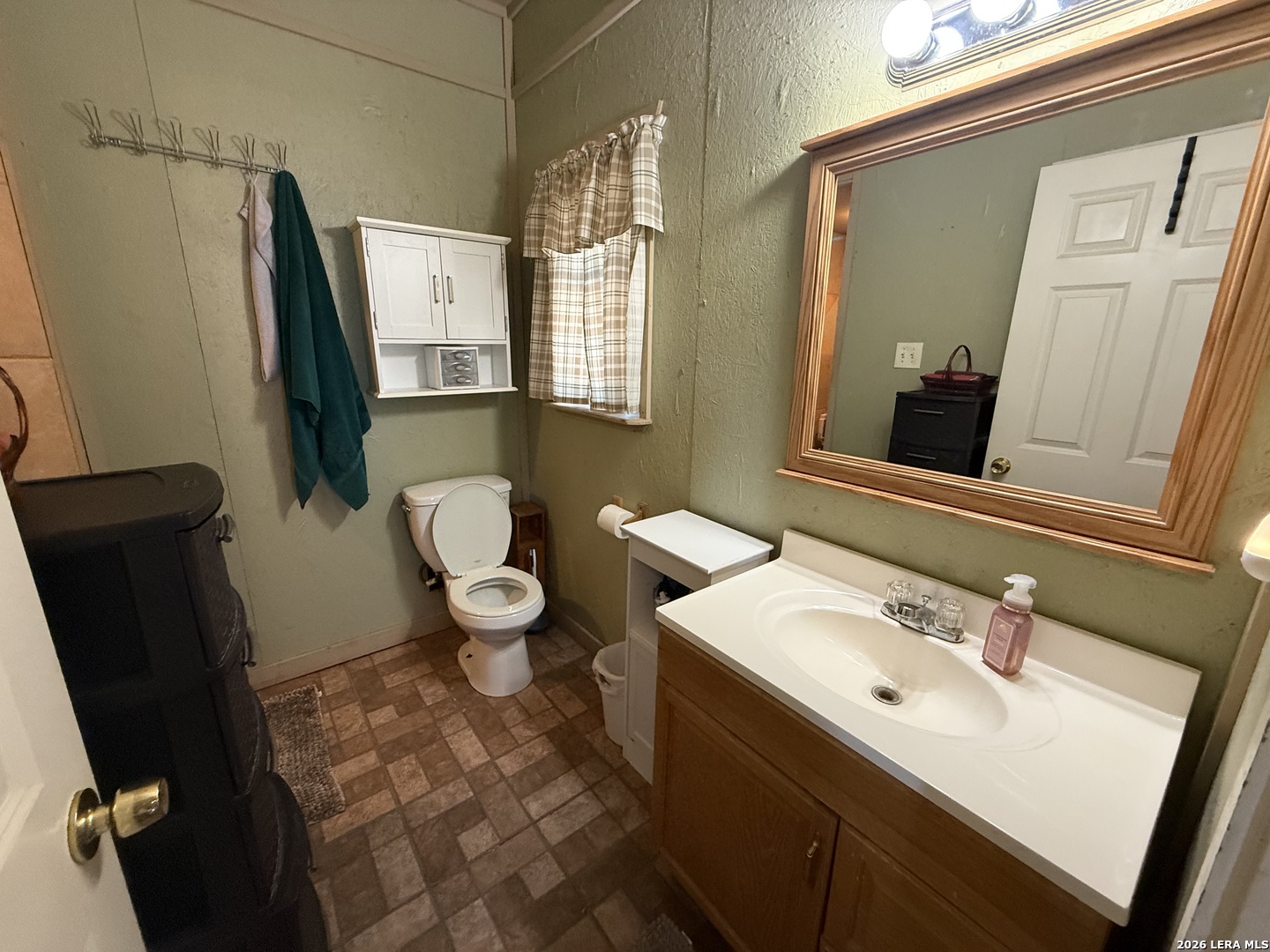 153 PARK DR, ,  78003 — photo 1