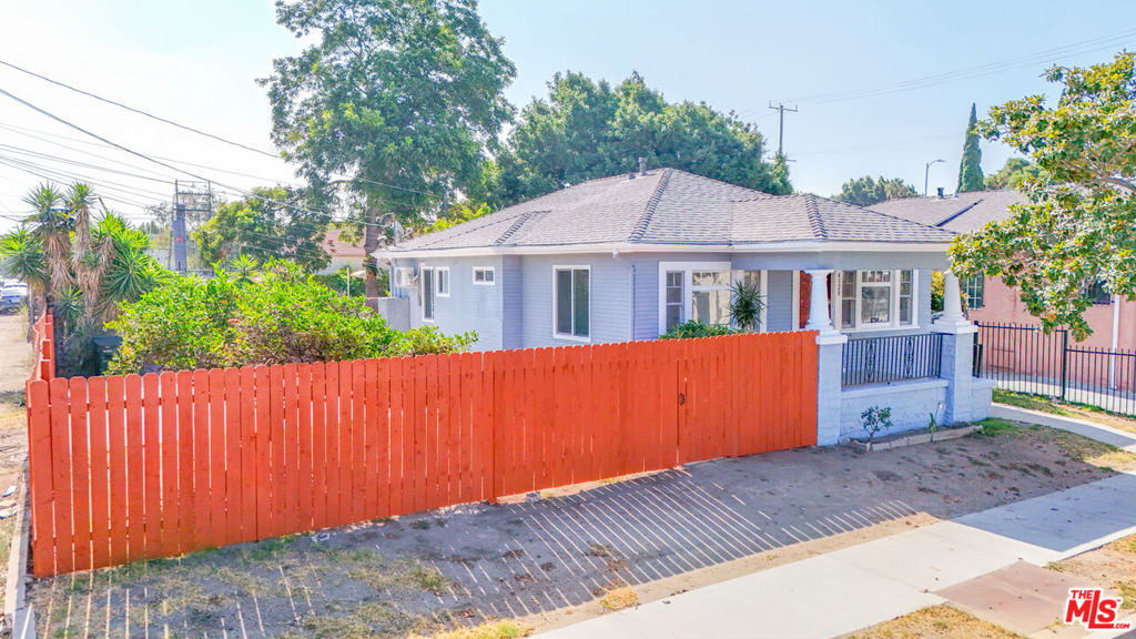 4328 Brighton Avenue, Los Angeles, CA 90062 — photo 1