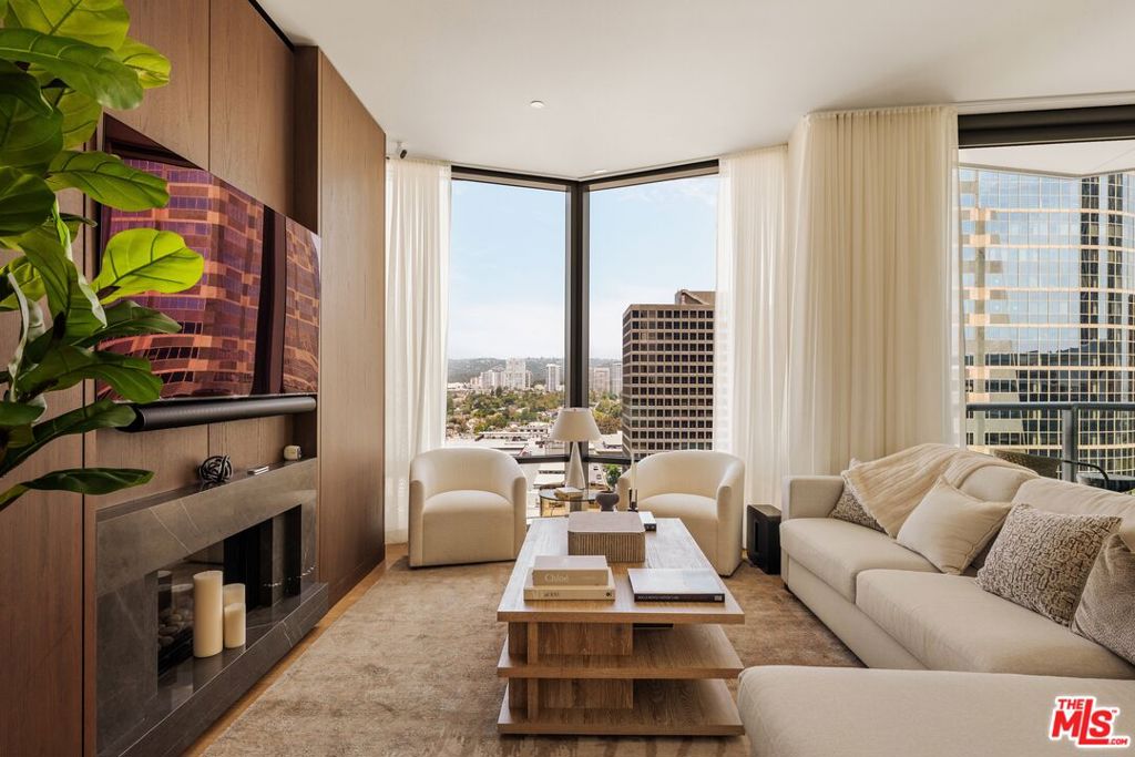 211 W Elm Court 13E, Los Angeles, CA 90067 — photo 1