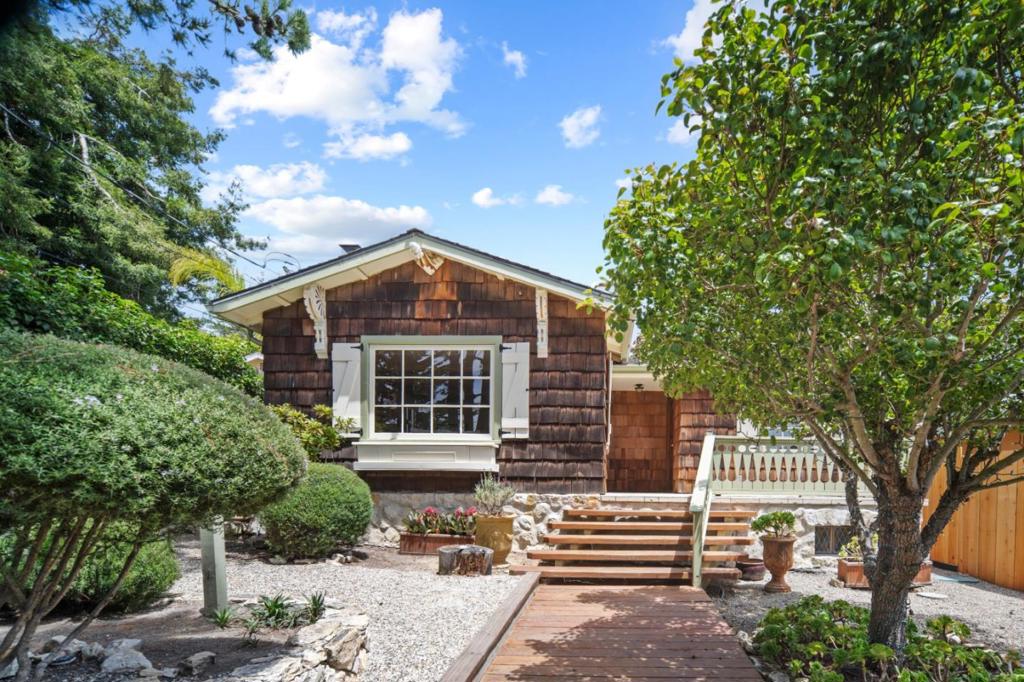 0 Carpenter, 3 NE of 1st Street, Carmel, CA 93921 — photo 1