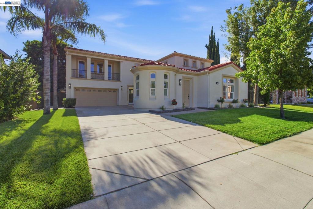 2200 Lotus Way, Tracy, CA 95376 — photo 1