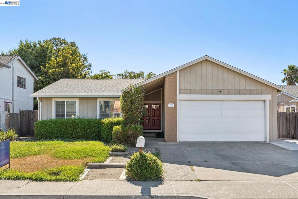 502 Shrike Ct, Suisun City, CA 94585 — photo 1