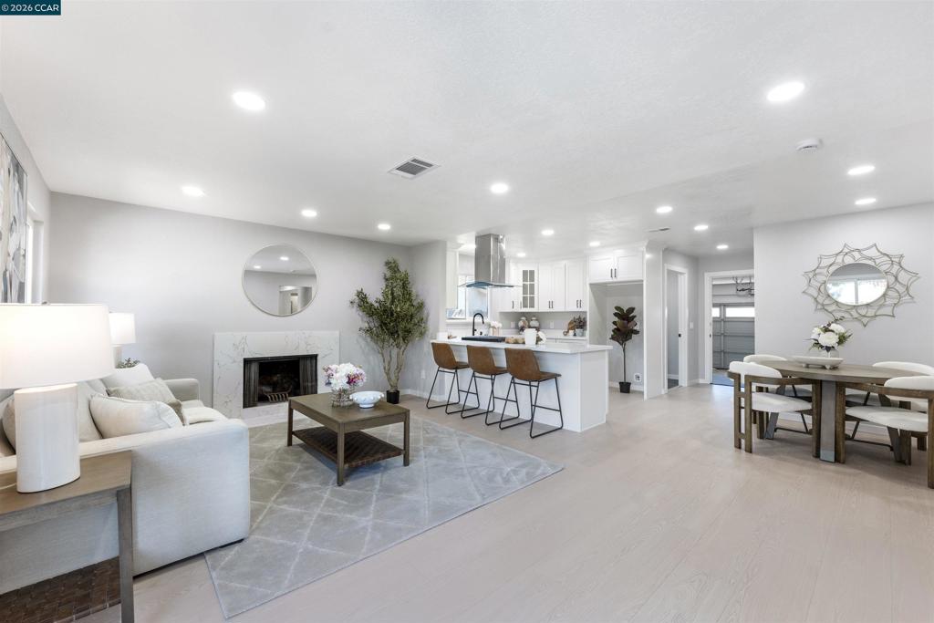 509 Marina Blvd, Suisun City, CA 94585 — photo 1